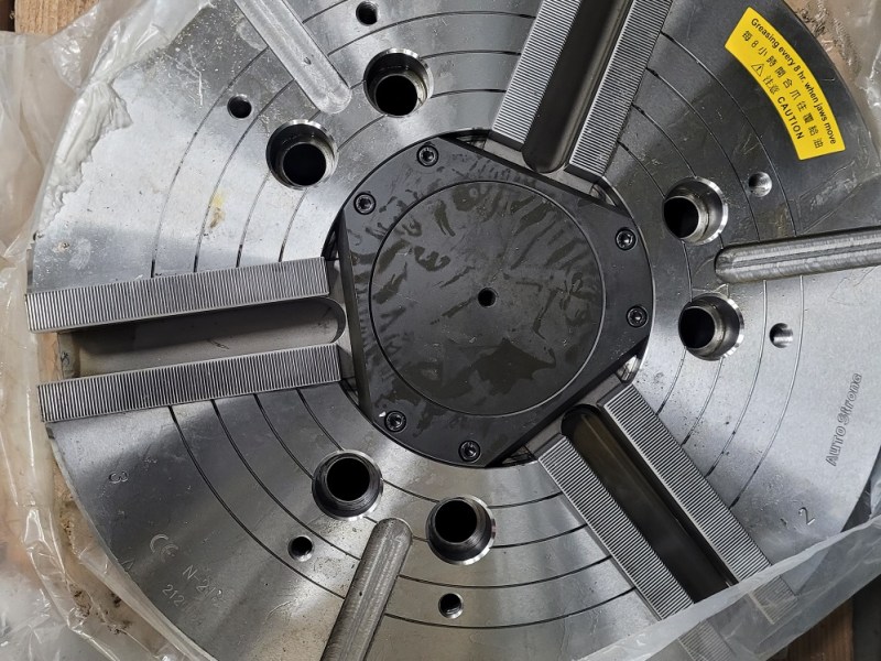 New 18″ Hydraulic Chuck with Back Plate.  model: N-218.                         Auto Strong brand.  Taiwan made.      Our Price $5,950.                              (New price&nbsp;$7,800)